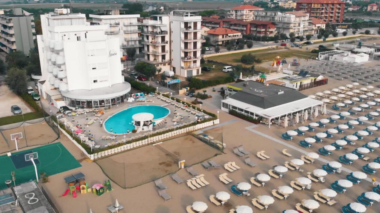 Hotel Marco Lido Di Savio Exterior photo